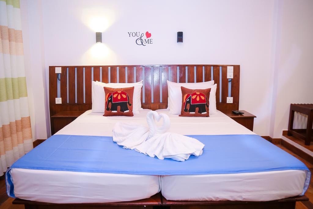 Cozy Sea View Inn Hikkaduwa Eksteriør bilde